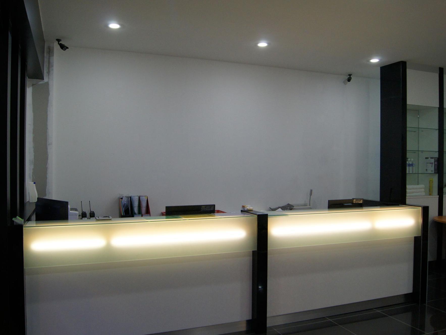 一点酒店 古晋 外观 照片
